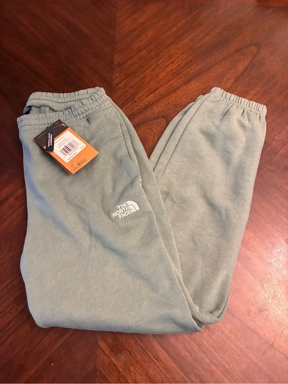 THE NORTH FACE Men's Half Dome Sweatpant, Dark Sage/TNF White, Small New